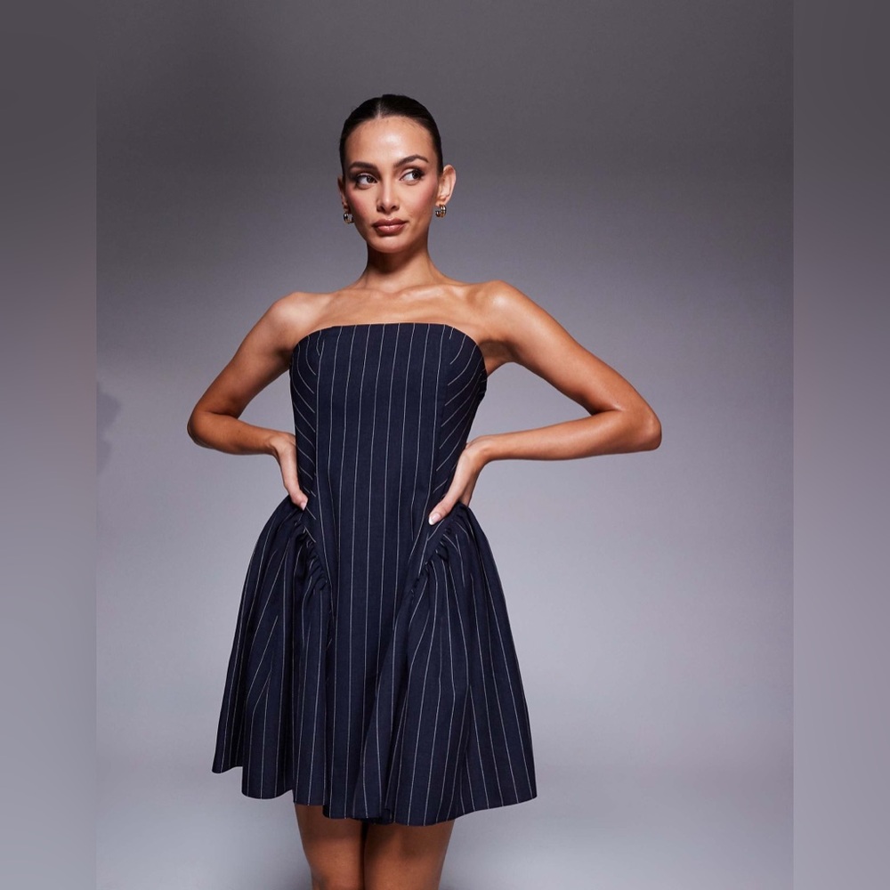 ASOS DESIGN pinstripe bandeau mini dress in navy - Size US 10